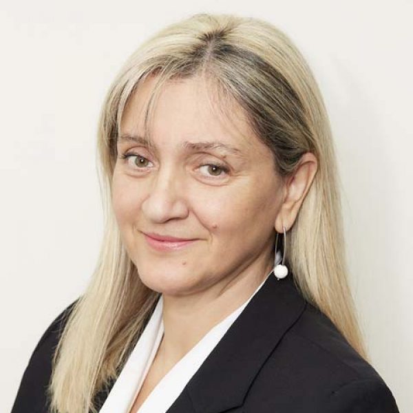 Joanna Drakakis Business Management Instructor