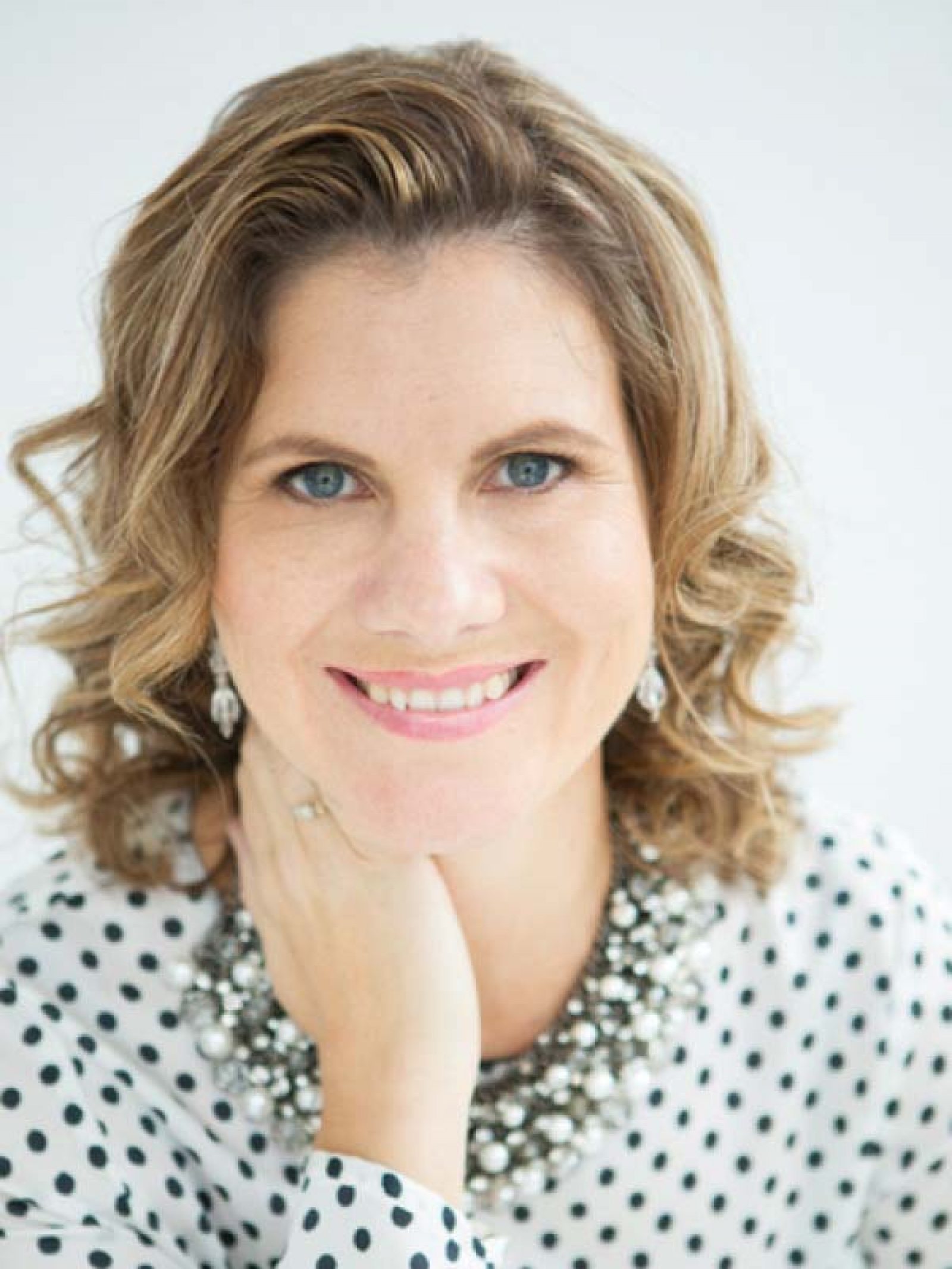 Leigh Mitchell Digital Marketing Instructor